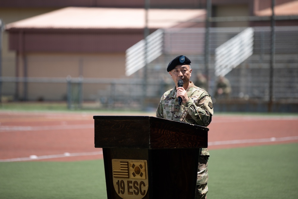 19th ESC Change of Command Ceremony