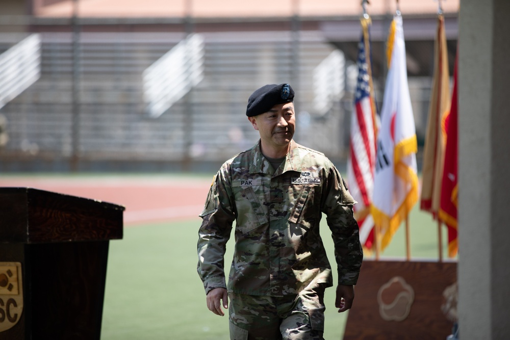 19th ESC Change of Command Ceremony