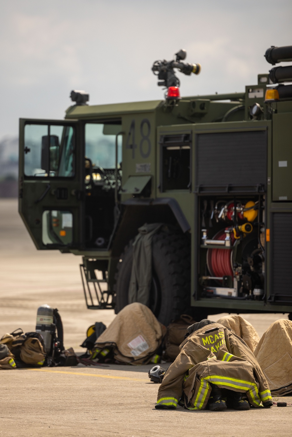 U.S. Marines with MWSS-171 and MCAS Iwakuni H&amp;HS Participate in an Aircraft Rescue and Firefighting Themed Workout at Suwon AB