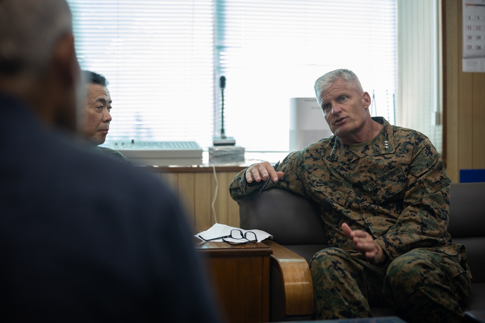 RD 24 | Commanding General of III MEF Visits Mayor of Yonaguni