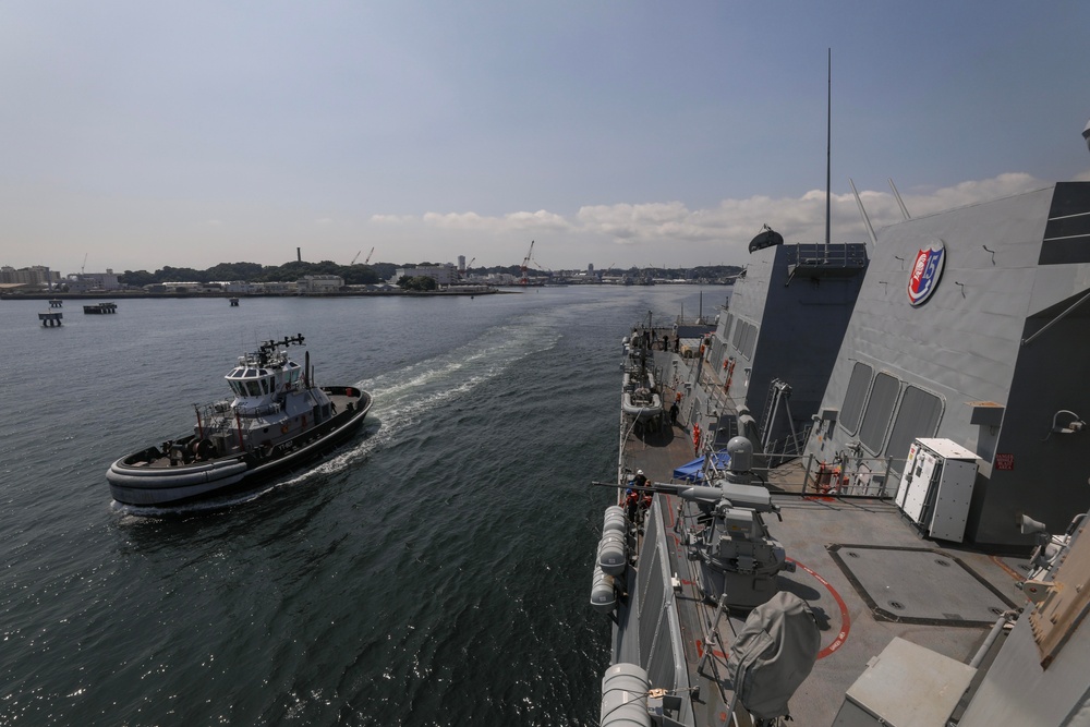 USS Dewey (DDG 105) Departs Commander, Fleet Activities Yokosuka