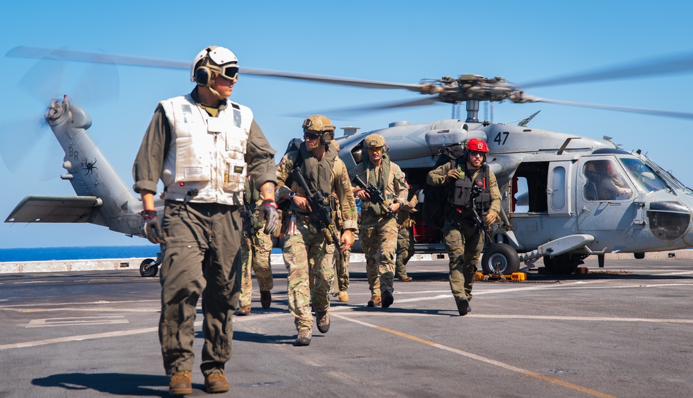 USS New York Training with Royal Marine Commandos