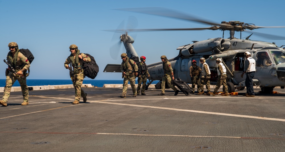 USS New York Training with Royal Marine Commandos