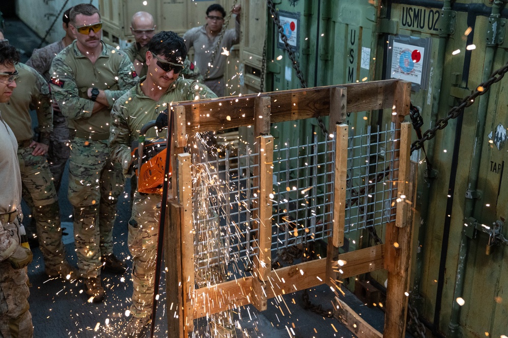 USS New York Training with Royal Marine Commandos