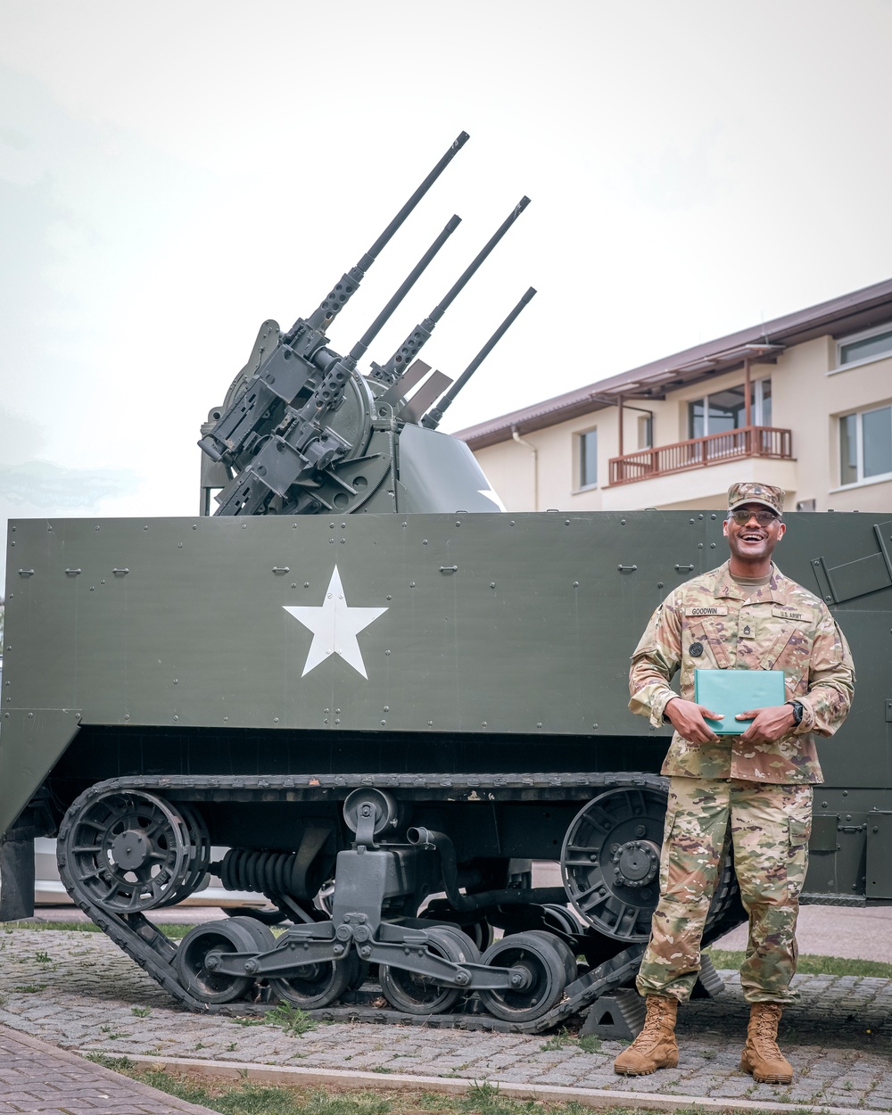 U.S. Army promotes two air defenders to Sgt. 1st Class