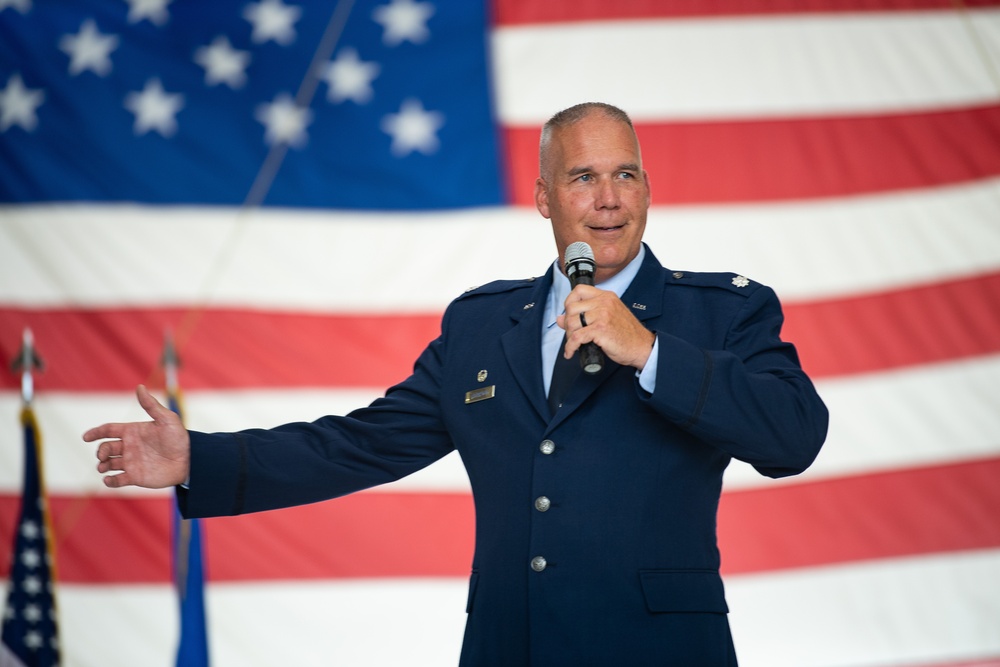 434th Operations Support Squadron Gets New Commander