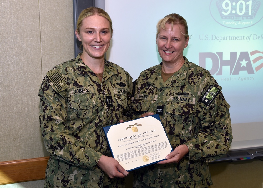 Atlanta Naval Officer awarded for Professional Achievement at NAMRU San Antonio