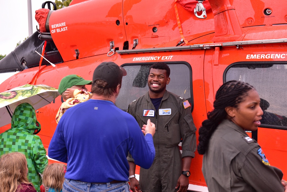 Air Station Detroit attends National Cherry Festival