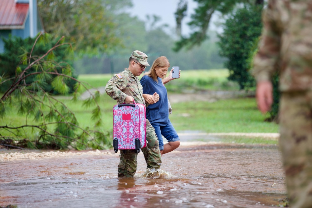 868th Engineer Company Conducts High-Water Rescue in Live Oak
