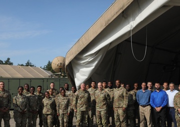 Lt. General Mark T. Simerly visits the 1st Air Cavalry Brigade