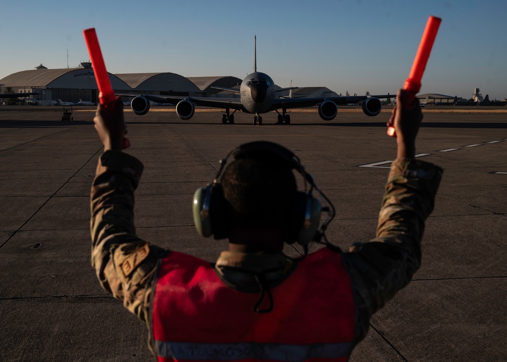 MacDill and Fairchild maintenance crews launch KC-135s during Bamboo Eagle 24-3