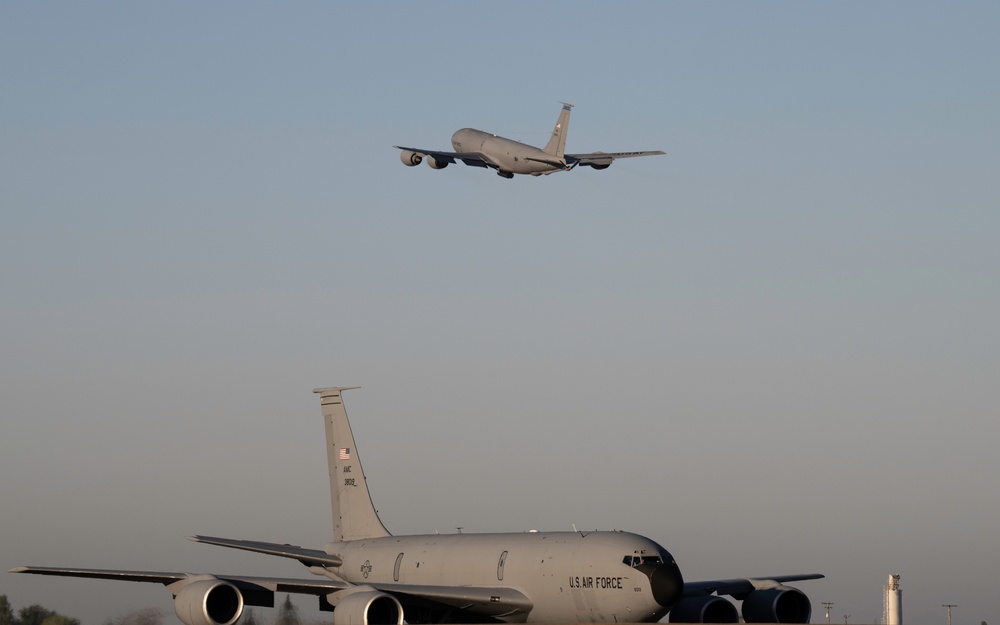 MacDill and Fairchild maintenance crews launch KC-135s during Bamboo Eagle 24-3