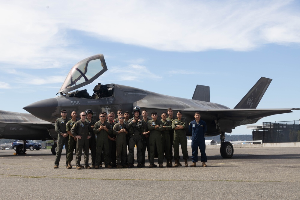 U.S. Marines conduct F-35B demonstration during Seafair
