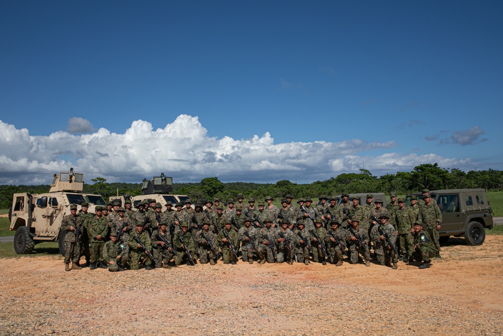 RD24 | CLB-12, JGSDF Bilateral Convoy Operations at LZ Dodo