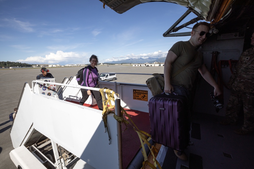 AKANG’s 168th Air Refueling Squadron keeps 176th Wing flying
