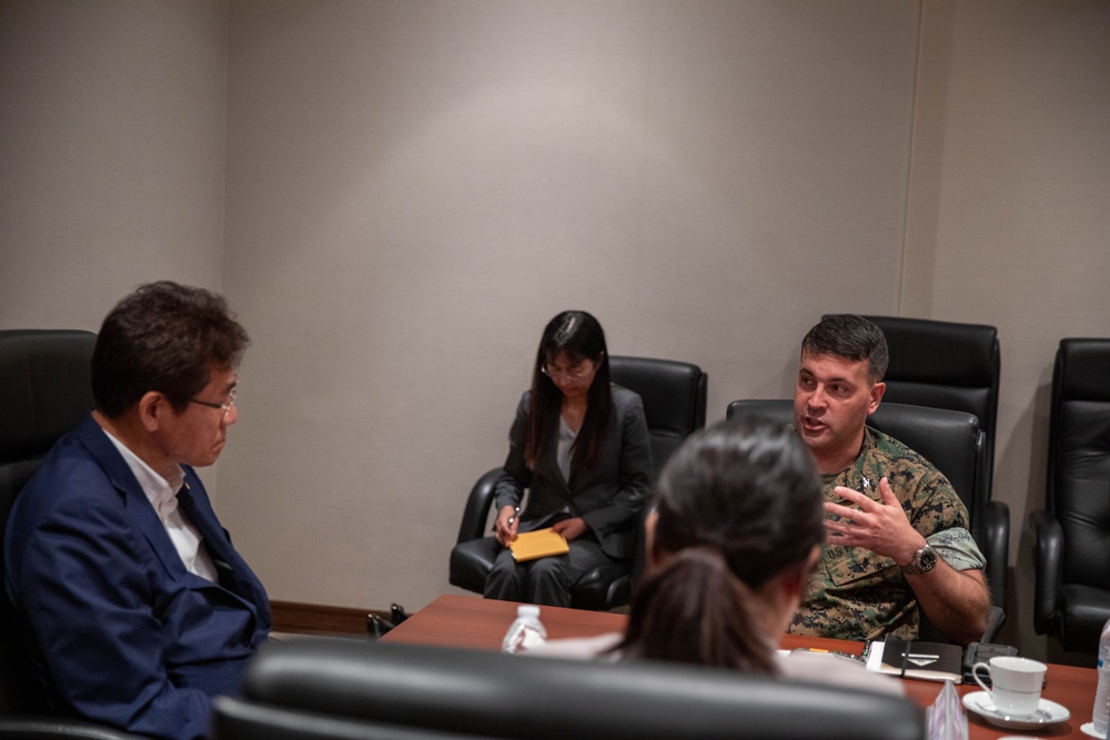 Parliamentary Vice Minister of Defense Visits MCAS Iwakuni