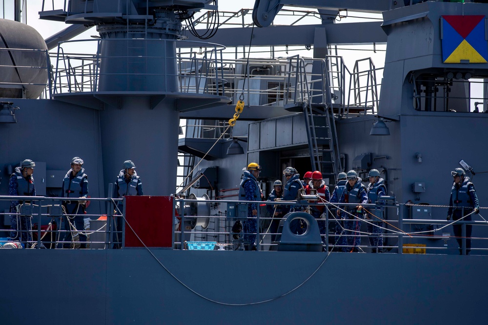 USS Ralph Johnson Conducts Replenishment at Sea with JMSDF Ship JS Mashu