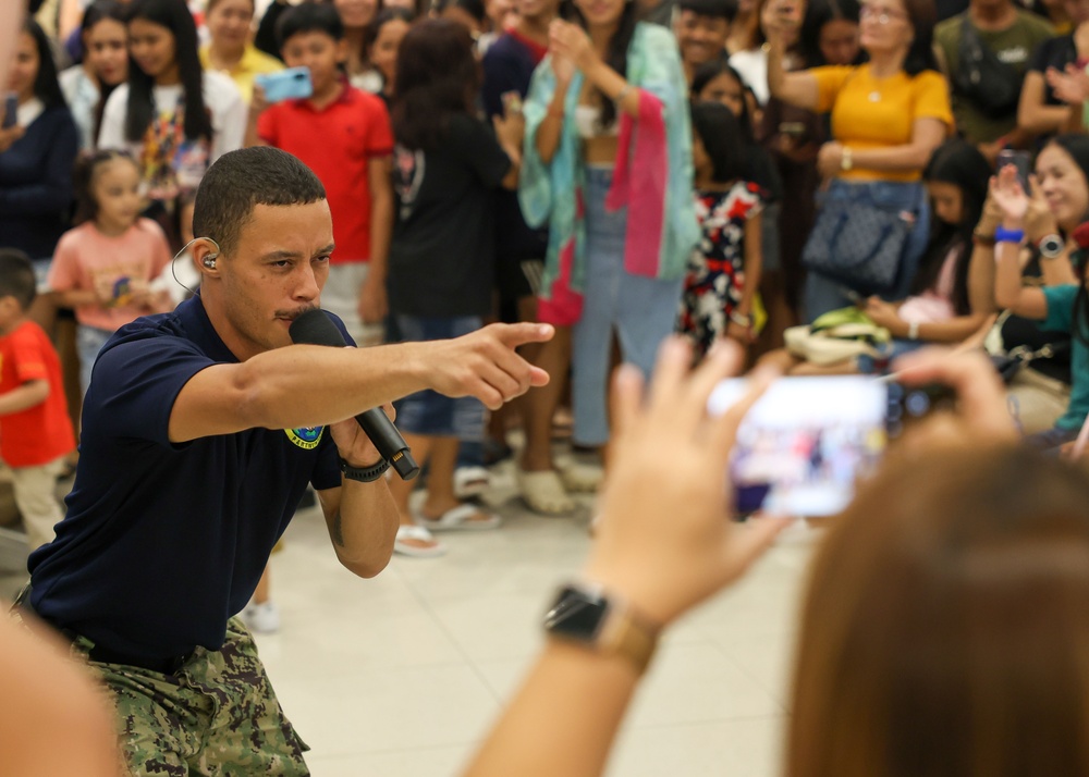 Pacific Partnership 2024-2 Band Performs at SM Mall in Legazpi, Philippines