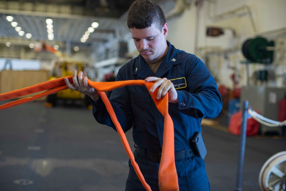 USS Tripoli Sailors Conduct Hydrostatic Test