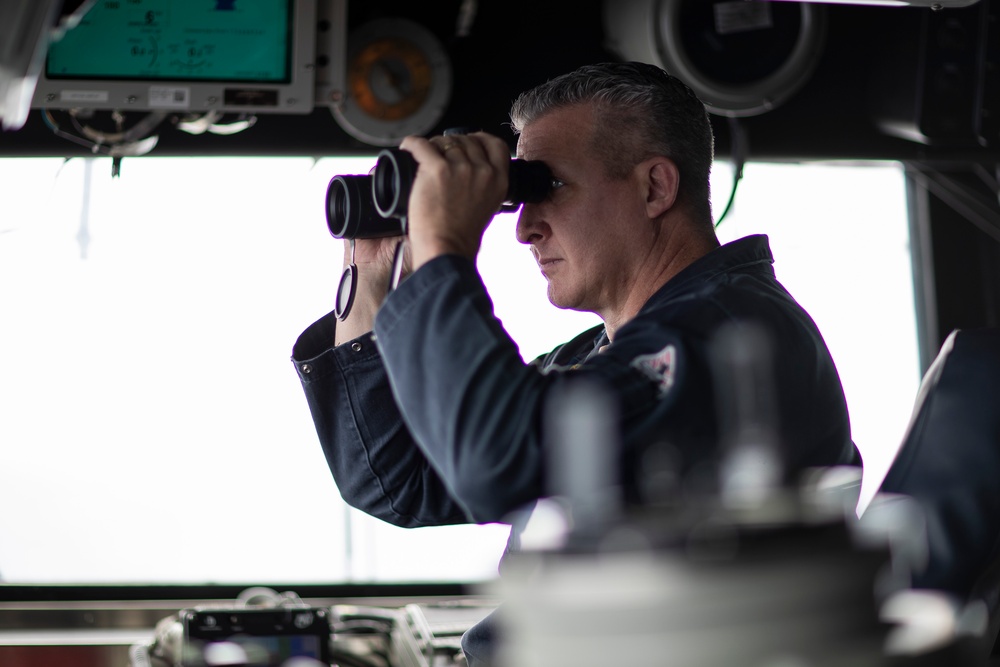 Bridge Operations Aboard USS Tripoli