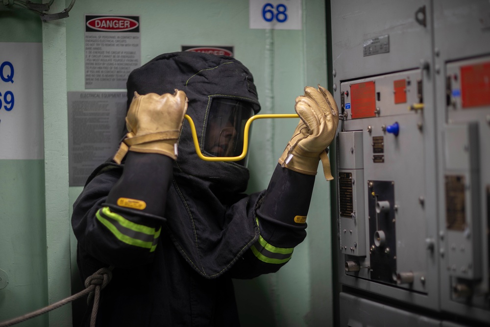 Underway Maintenance Performed Aboard USS Tripoli