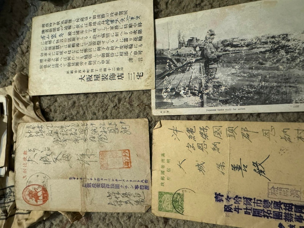 US Airman Returns World War II Artifacts Back to the Japanese people.