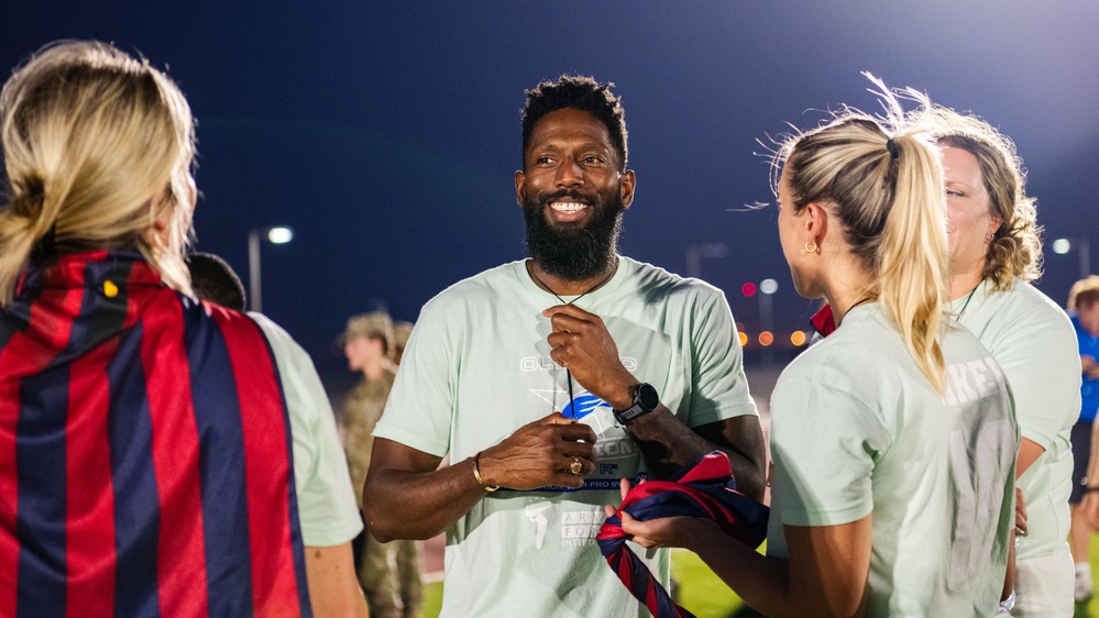 Olympic medalists show support throughout CENTCOM