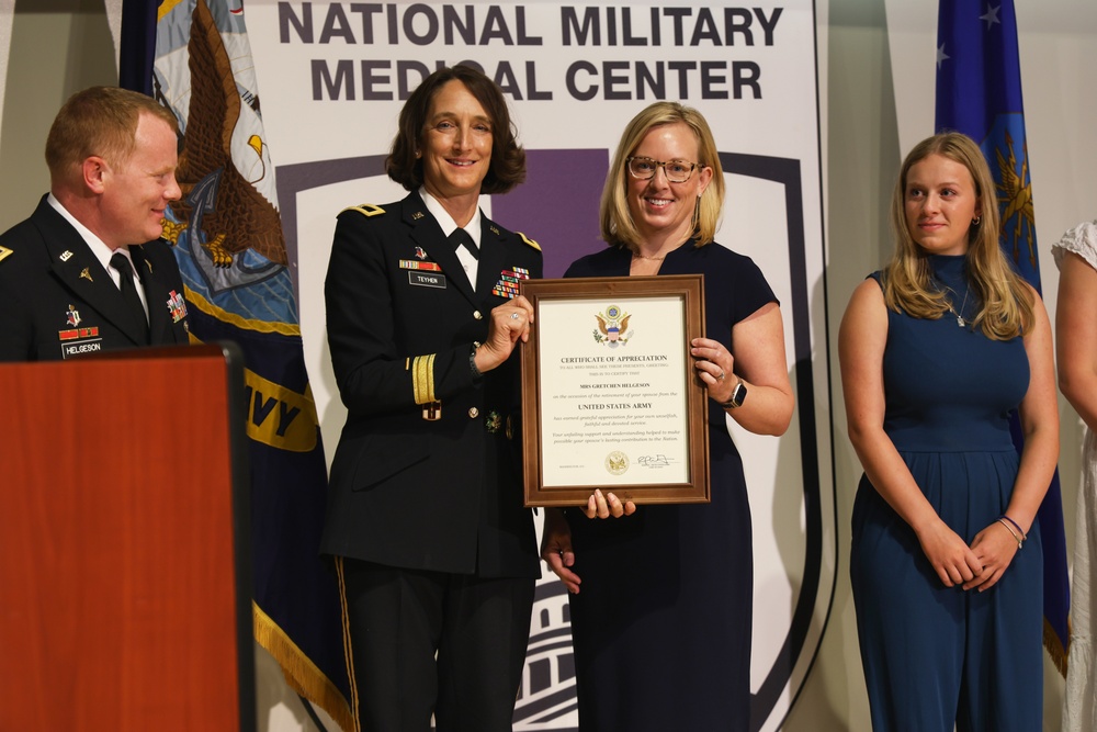 Colonel Melvin D. Helgeson Retirement Ceremony Hosted at Walter Reed