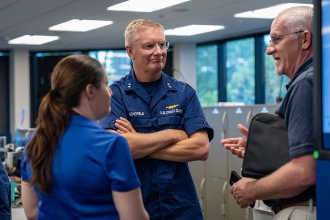 Coast Guard District 7 Commander visits Federal Emergency Management Agency Region Four in Atlanta