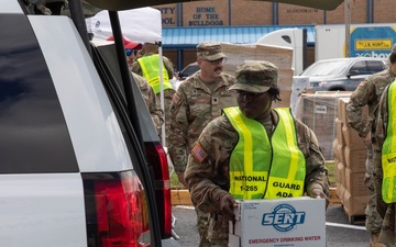 1-265th ADA Operates Distribution Point in Perry for Hurricane Debby Relief