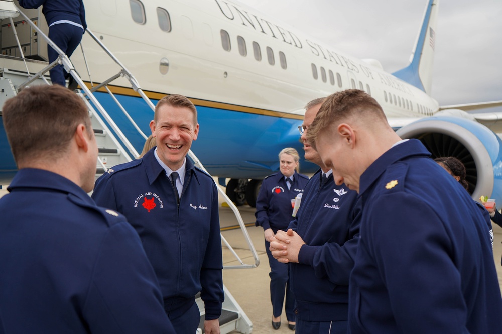 Air Force District of Washington command team visits the 89th Airlift Wing