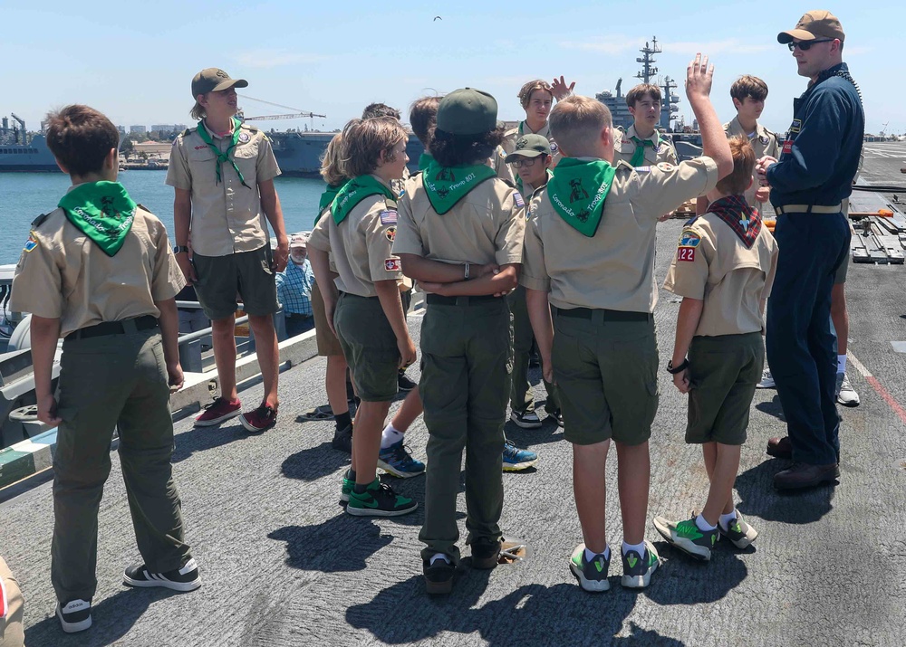 Boy Scouts take a tour aboard USS George Washington