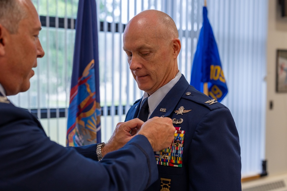 Colonel Mark Wernersbach assumes command of 109th Mission Support Group from outgoing commander Colonel Eric Underhill.