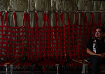 Honorary Commanders visit Dyess AFB