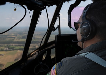 Honorary Commanders visit Dyess AFB