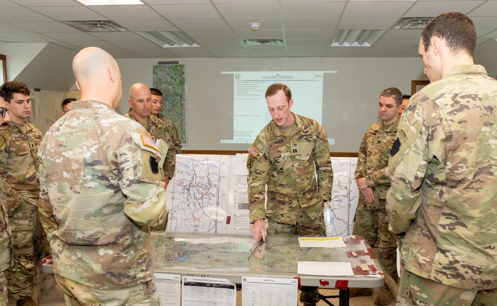 Pa. Army National Guard unit conducts operational planning exercise