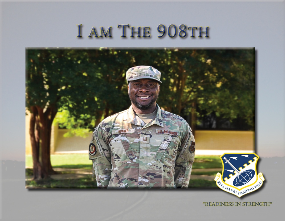 I am The 908th: Master Sgt. Adrian Hunter