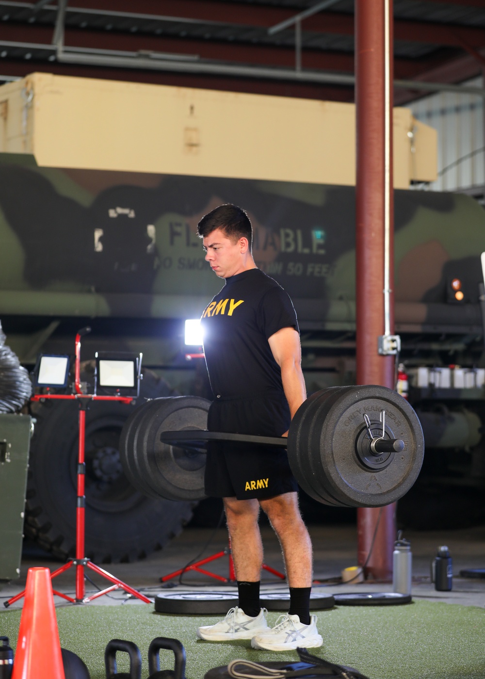 Tennessee Army National Guard Soldier conducts ACFT at NBWC2024