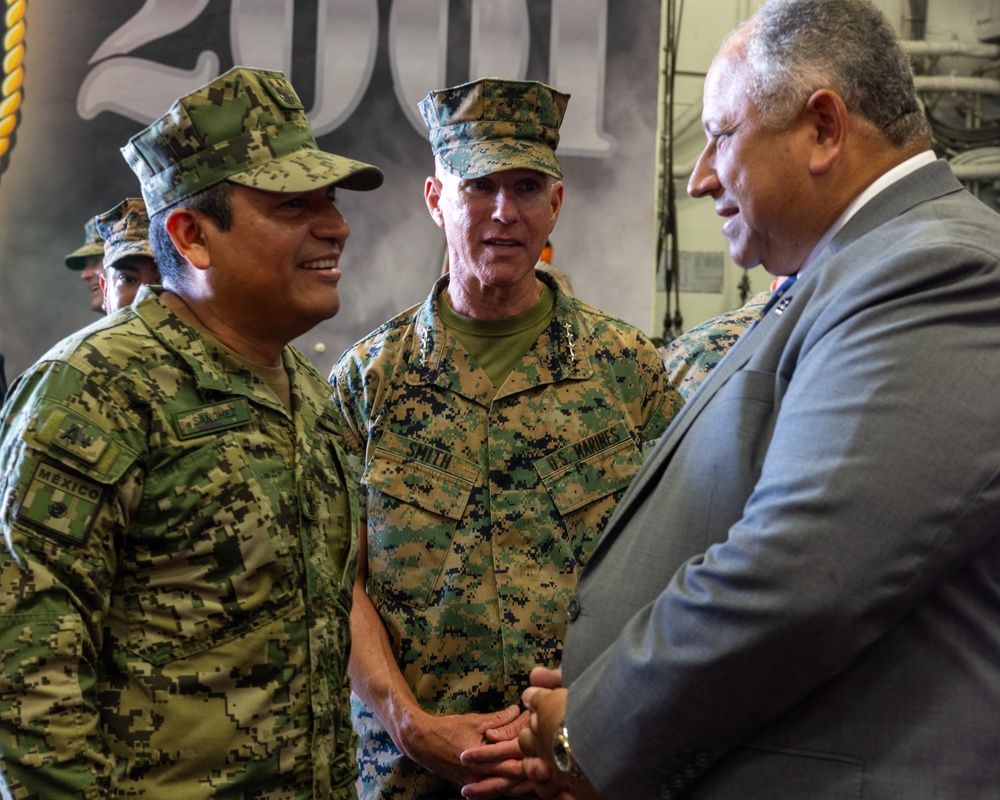 Gen. Smith attends FMFLANT, MARFORCOM, MARFORNORTH Change of Command