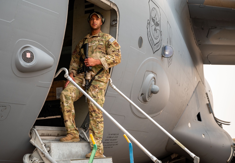 3rd Airlift Squadron leads withdrawal from Air Base 201, Niger