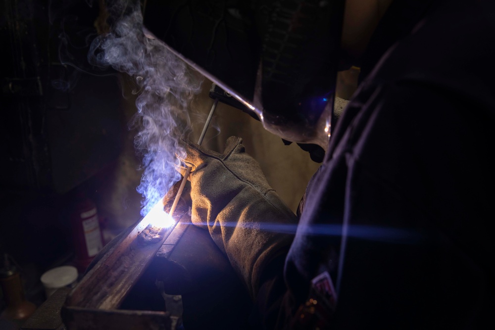 Sailor Welds Angle Iron