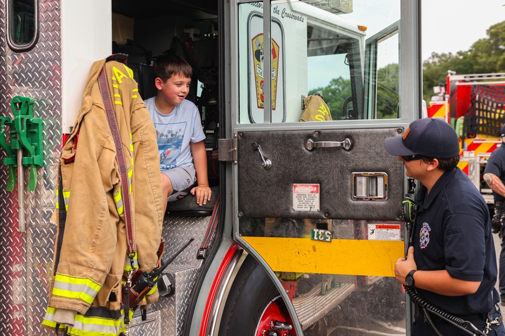 Crossroads Elementary School hosts National Night Out