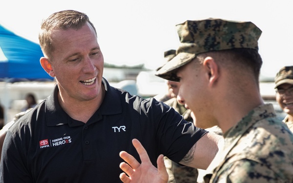 Dakota Meyer Visits 15th MEU, Promotes Marines