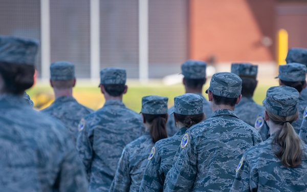 Civil Air Patrol visit the 172nd Airlift Wing