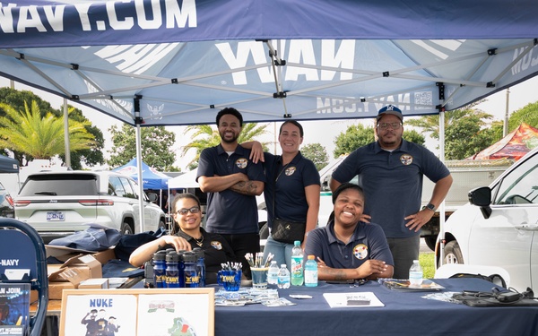 NTAG Miami Sailors Support National Night Out Against Crime