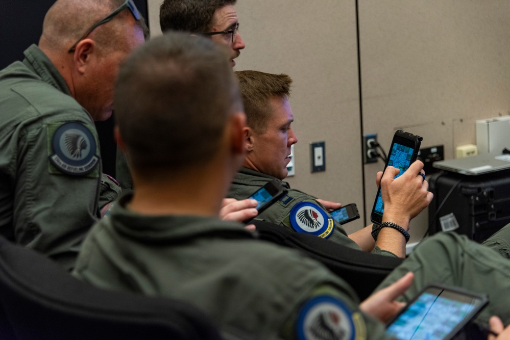 185th Air Refueling Wing Airmen learn to use the RTIC aboard the KC-135R Stratotanker