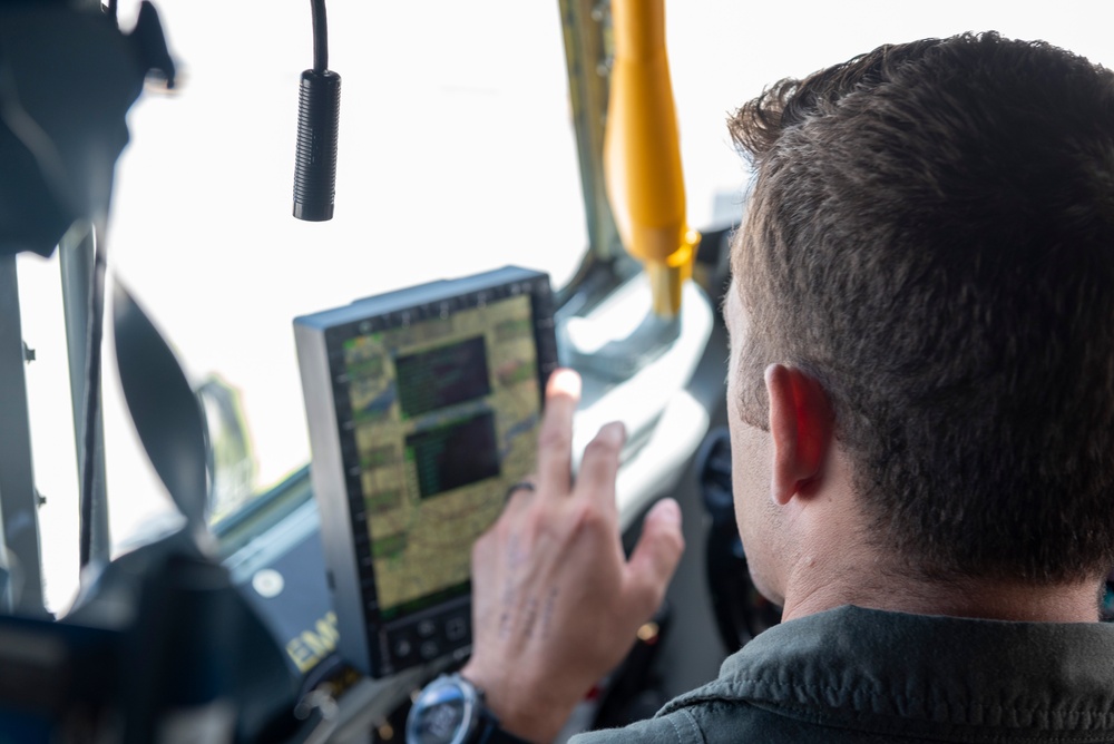 185th Air Refueling Wing Airmen learn to use the RTIC aboard the KC-135R Stratotanker