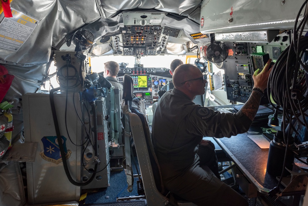 185th Air Refueling Wing Airmen learn to use the RTIC aboard the KC-135R Stratotanker