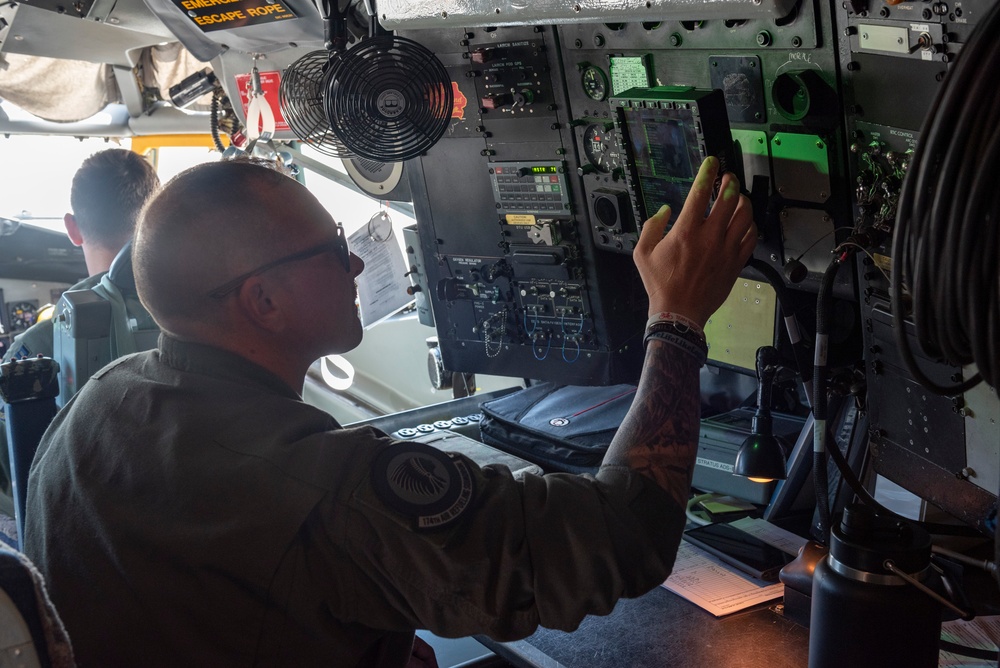 185th Air Refueling Wing Airmen learn to use the RTIC aboard the KC-135R Stratotanker