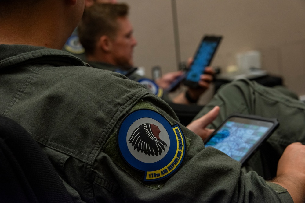 185th Air Refueling Wing Airmen learn to use the RTIC aboard the KC-135R Stratotanker